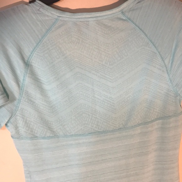 Donated
small MTA workout top color: light teal - Picture 3 of 3
